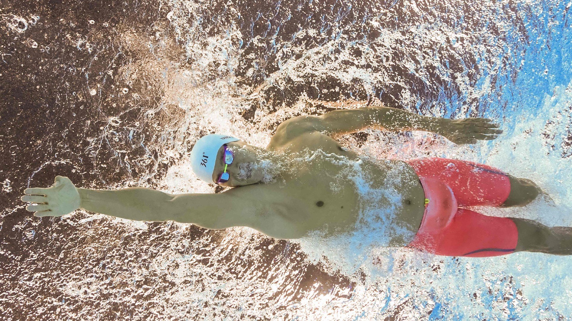 “西甲赛场热血沸腾：激情对抗不断升级”，西甲视频集锦