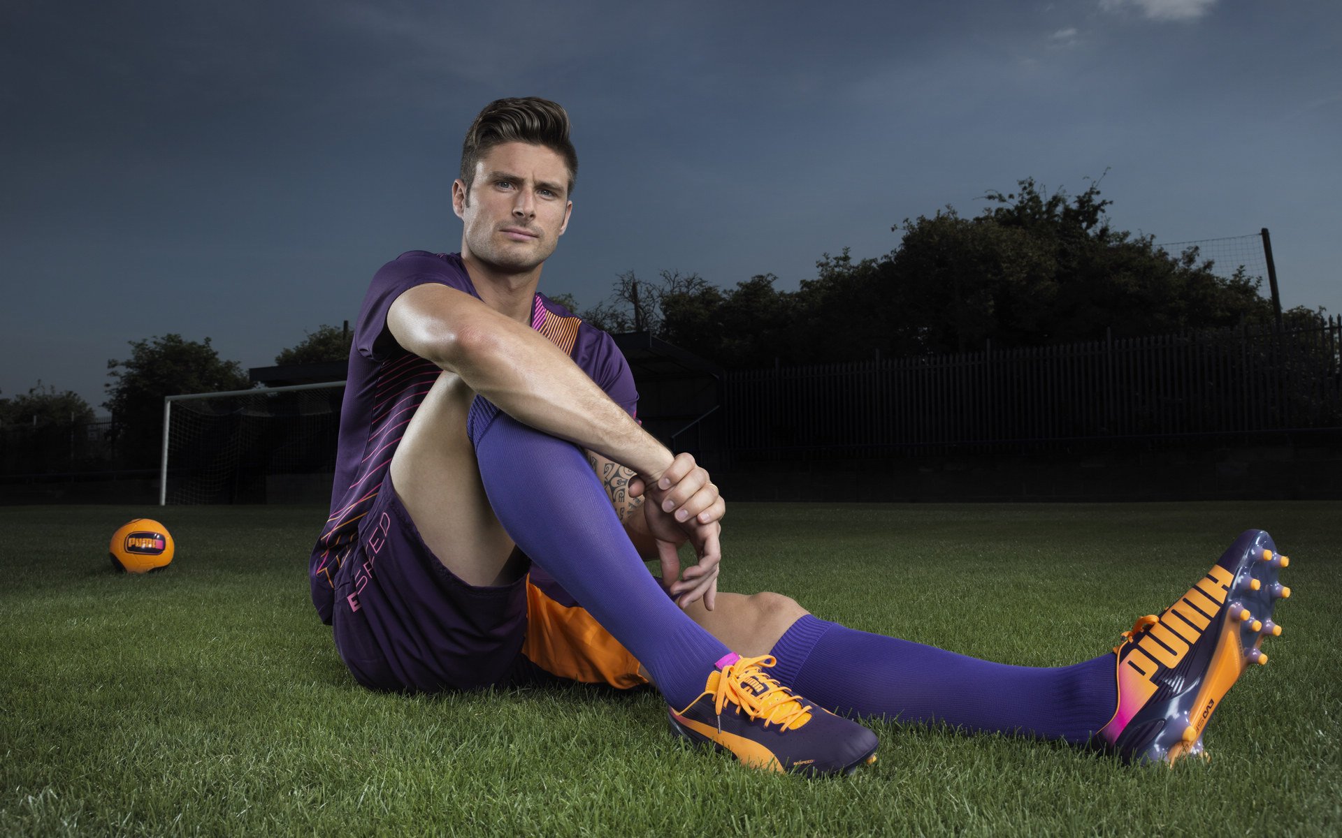 足球年度发展论坛聚焦技术融合创新,足球技能大赛